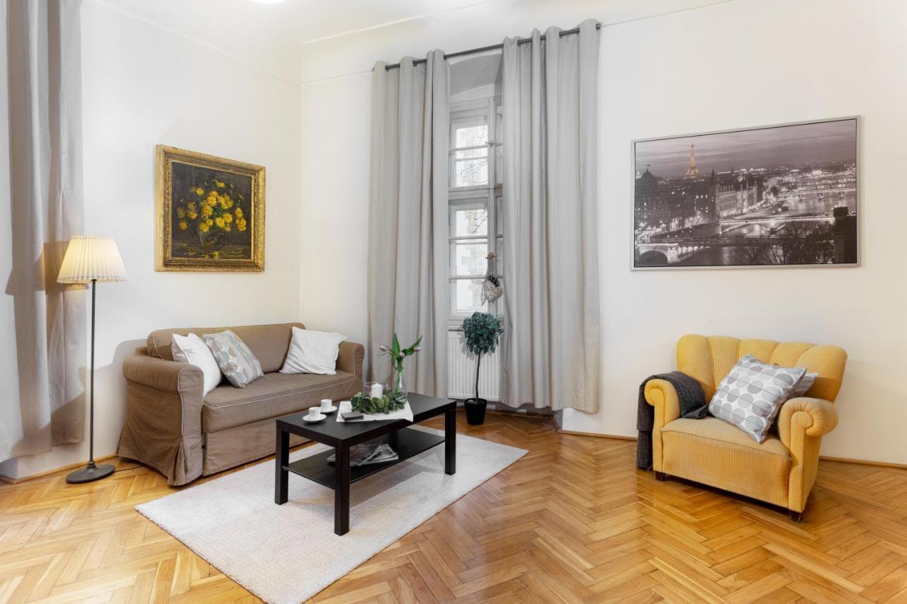 Classy Apartments Charles Bridge 布拉格 外观 照片
