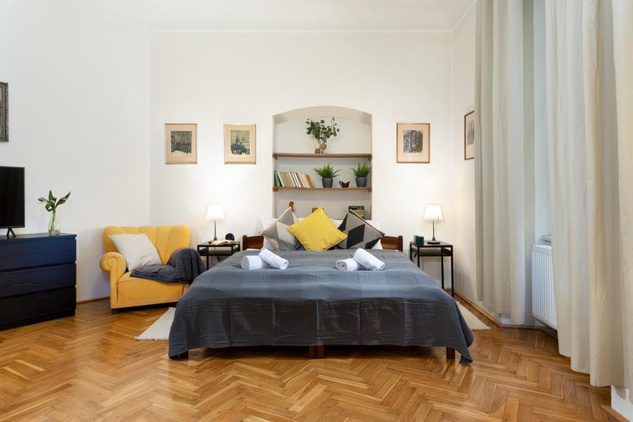 Classy Apartments Charles Bridge 布拉格 外观 照片